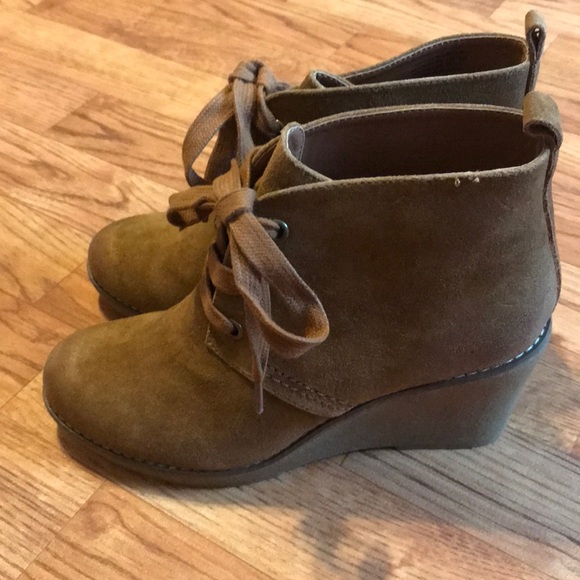 Ankle Boots Size 6 NWT 💕 - Picture 3 of 8